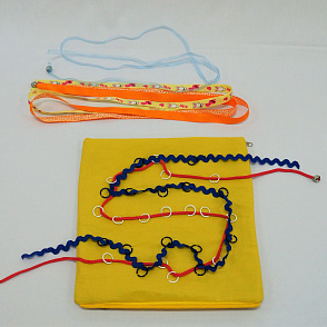 Желтый квадрат "Продень в колечко" – портал поставщиков НСППО - 3