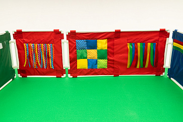 Манеж складной с наполнением. Игровой набор для развития манипулятивных действий и тактильного восприятия | учебное оборудование на nsppo.ru - 4 Манеж складной с наполнением. Игровой набор для развития манипулятивных действий и тактильного восприятия – портал поставщиков НСППО - 5