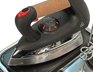 Электроутюг с парогенератором Chayka V3600 | учебное оборудование на nsppo.ru - 2 Электроутюг с парогенератором Chayka V3600 – портал поставщиков НСППО - 3